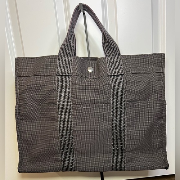 HERMES Herline Canvas Tote Bag in Gray - EUC